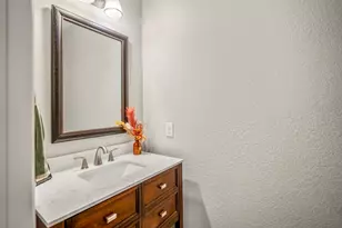 219 Chirping Squirrel Ct, Pinehurst, TX 77362 - Photo 25