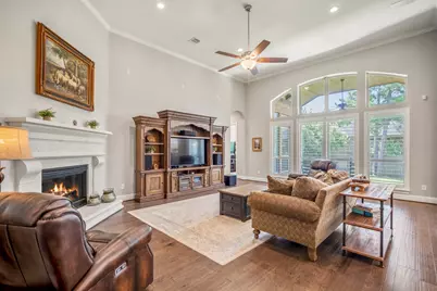 219 Chirping Squirrel Court, Pinehurst, TX 77362 - Photo 3