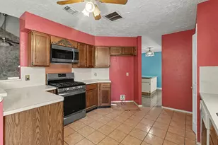 22122 Meadowhill Dr, Spring, TX 77389 - Photo 7
