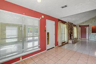 22122 Meadowhill Dr, Spring, TX 77389 - Photo 3