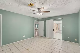 22122 Meadowhill Dr, Spring, TX 77389 - Photo 13
