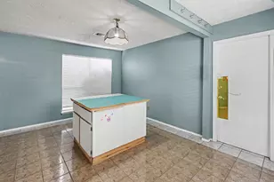 22122 Meadowhill Dr, Spring, TX 77389 - Photo 9