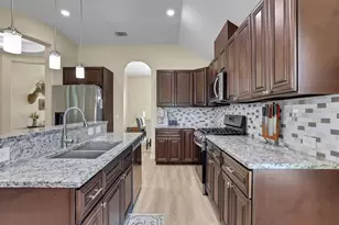12751 County Rd 283, Alvin, TX 77511 - Photo 17