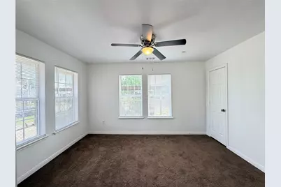 5302 Clay Street, Houston, TX 77023 - Photo 9