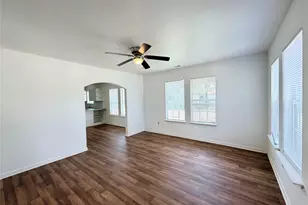 5302 Clay St, Houston, TX 77023 - Photo 3
