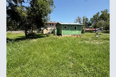 1503 Sunset Drive, Columbus, TX 78934 - Photo 3