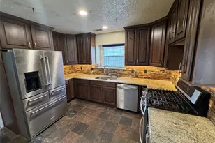 4514 Beechcraft St, Seabrook, TX 77586 - Photo 7