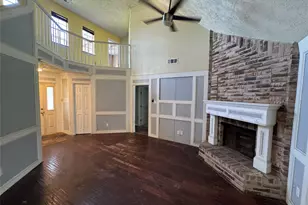 4514 Beechcraft St, Seabrook, TX 77586 - Photo 3