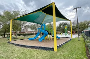 1727 Park Forest Dr, Katy, TX 77450 - Photo 11