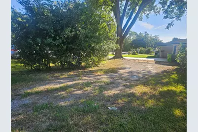 1105A Yorktown Street, Richmond, TX 77469 - Photo 3