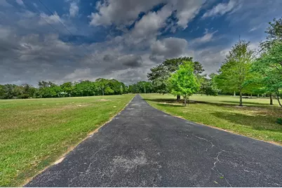 6450 Baranowski Road, Brenham, TX 77833 - Photo 9
