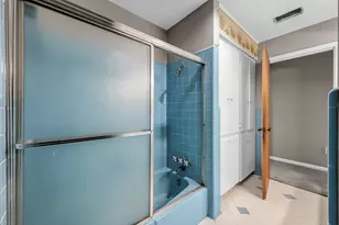 1107 Holly Dr, Conroe, TX 77301 - Photo 37