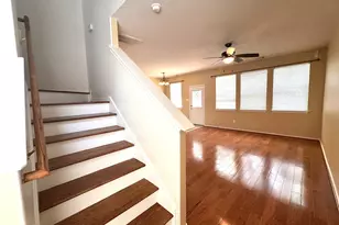 213 E Summerhaze Circle, The Woodlands, TX 77382 - Photo 3