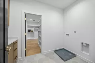 1415 Harold St, Houston, TX 77006 - Photo 19