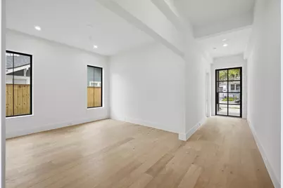 212 E 24th Street, Houston, TX 77008 - Photo 11