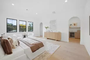 212 E 24th St, Houston, TX 77008 - Photo 11