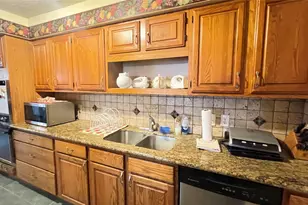 17 Manor Way, Galveston, TX 77550 - Photo 11