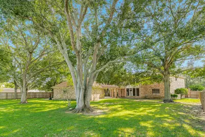 1600 Azalea Street, Sweeny, TX 77480 - Photo 9
