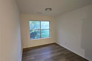 11514 Turtle Lake Dr, Houston, TX 77064 - Photo 7