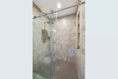 1901 Post Oak Boulevard #4304, Houston, TX 77056 - Photo 15