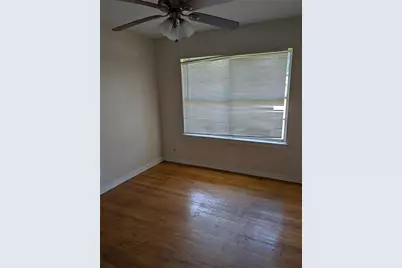 146 W Brenda Street, Houston, TX 77076 - Photo 7