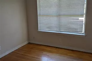 146 W Brenda St, Houston, TX 77076 - Photo 7
