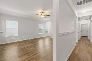 118 Bobcat Bnd, Huntsville, TX 77320 - Photo 17