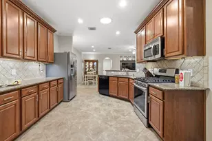 194 W Kentwick Pl, Conroe, TX 77384 - Photo 7