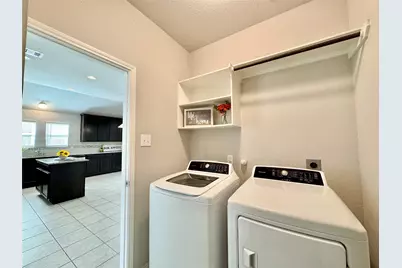 5018 Victory Shores Lane, Rosharon, TX 77583 - Photo 5