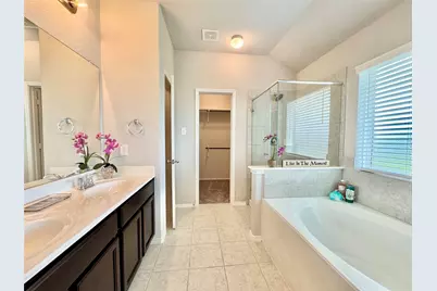 5018 Victory Shores Lane, Rosharon, TX 77583 - Photo 13