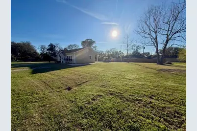 1153 Railroad Street, Silsbee, TX 77656 - Photo 7