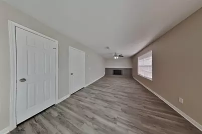 3414 Green Fields Drive, Sugar Land, TX 77479 - Photo 9