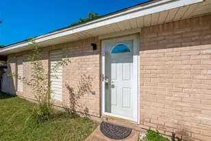 7615 Wovenwood Ln, Houston, TX 77041 - Photo 3