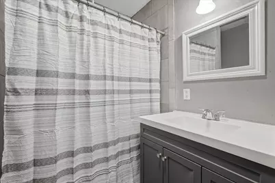 311 Burnett Drive, Baytown, TX 77520 - Photo 15