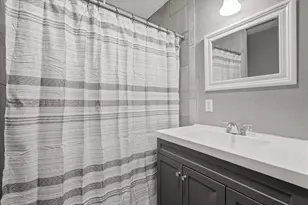311 Burnett Dr, Baytown, TX 77520 - Photo 15