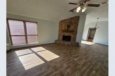 8319 Wind Veil Drive, Houston, TX 77040 - Photo 9