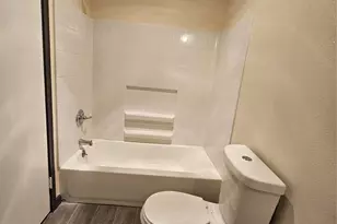 8319 Wind Veil Dr, Houston, TX 77040 - Photo 19