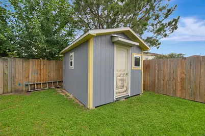 19015 Remington Bend Drive, Houston, TX 77073 - Photo 31