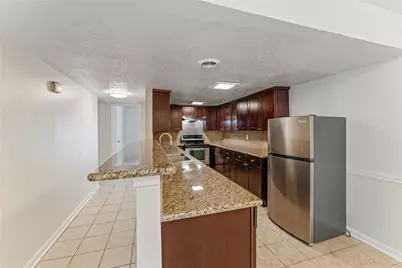 12633 Memorial Drive #50, Houston, TX 77024 - Photo 23
