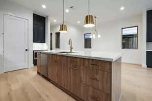 323 Malone St, Houston, TX 77007 - Photo 11