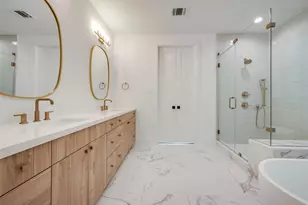 323 Malone St, Houston, TX 77007 - Photo 25