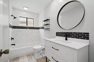 14403 Wandering Wood Dr, Houston, TX 77015 - Photo 11