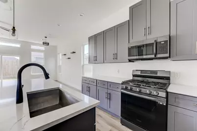 7117 Tierwester Street, Houston, TX 77021 - Photo 9