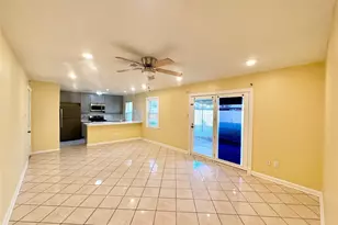 8215 Lugary Dr, Houston, TX 77074 - Photo 7