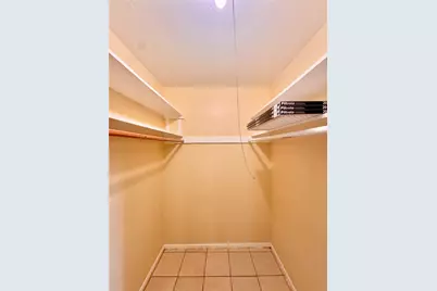 8215 Lugary Drive, Houston, TX 77074 - Photo 29