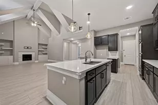 6710 Sterling Springs Ln, Katy, TX 77493 - Photo 17