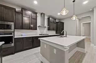 6710 Sterling Springs Ln, Katy, TX 77493 - Photo 13