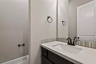 6710 Sterling Springs Ln, Katy, TX 77493 - Photo 19