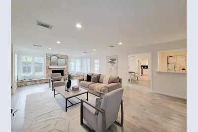 10703 Idlebrook Drive, Houston, TX 77070 - Photo 25