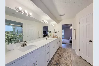 10703 Idlebrook Drive, Houston, TX 77070 - Photo 33